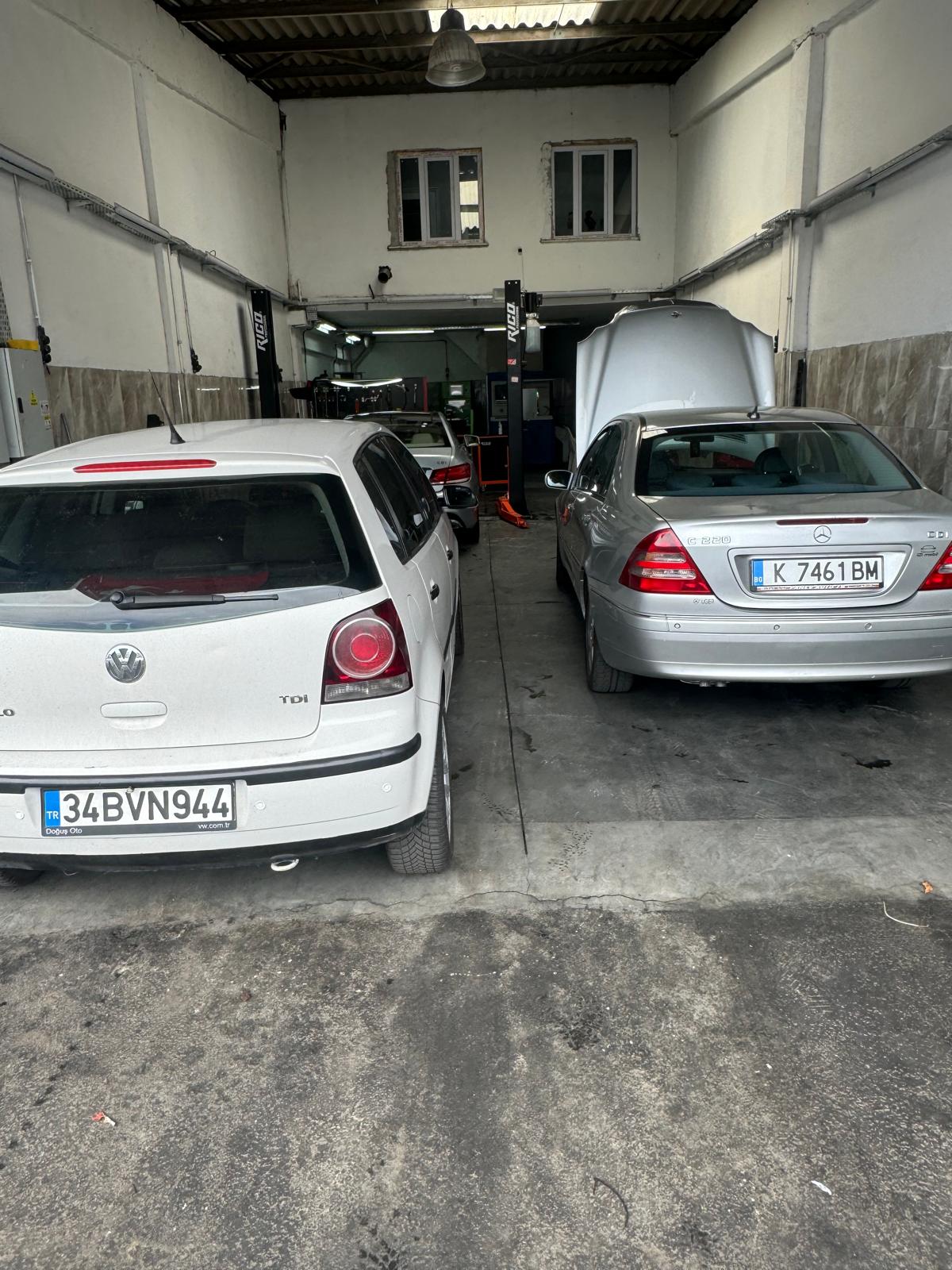 BORCAR dizel servisinde araçlar
